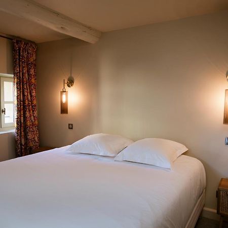 Les Chambres De L'Oustalet, Chambres D'Hotes Et Restaurant Etoile 지공다스 외부 사진