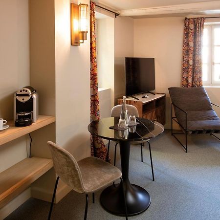 Les Chambres De L'Oustalet, Chambres D'Hotes Et Restaurant Etoile 지공다스 외부 사진