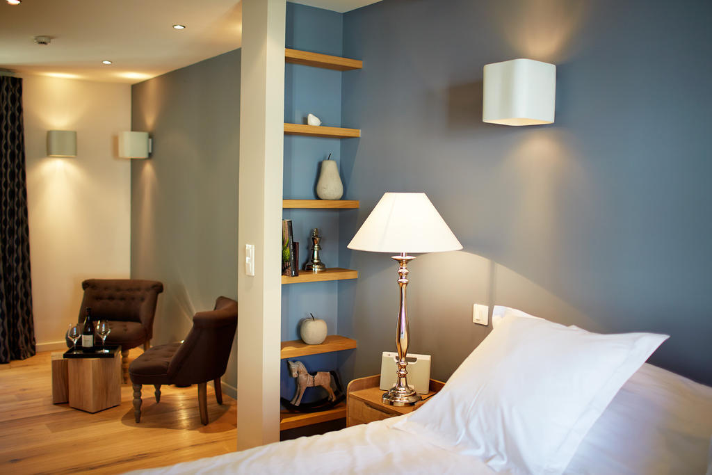 Les Chambres De L'Oustalet, Chambres D'Hotes Et Restaurant Etoile 지공다스 객실 사진